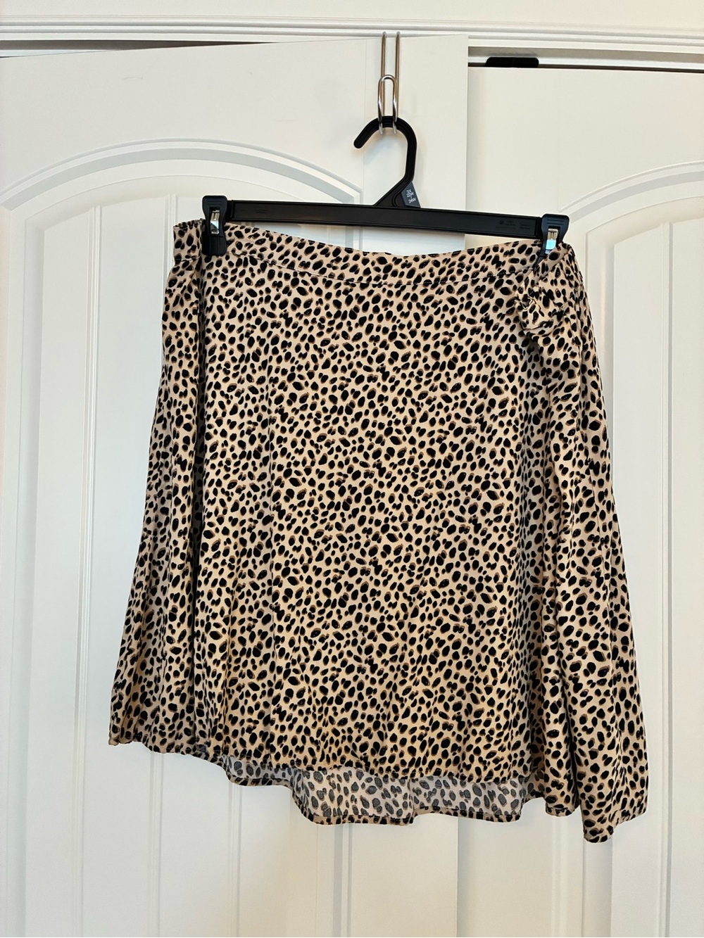 Old Navy Leopard Print Skater Skirt - Beige and Black size XXL